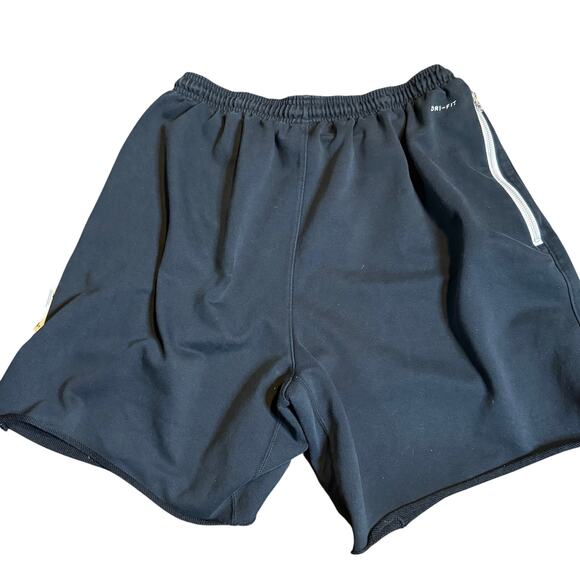 Nike Dri-FIT Standard Issue Basketball Shorts, French Terry Black, Men's Size XL - Picture 9 of 9